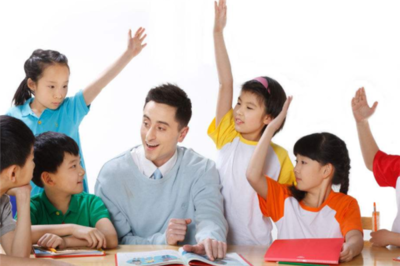 思睿教育 專業(yè)教育咨詢，點亮求學之路